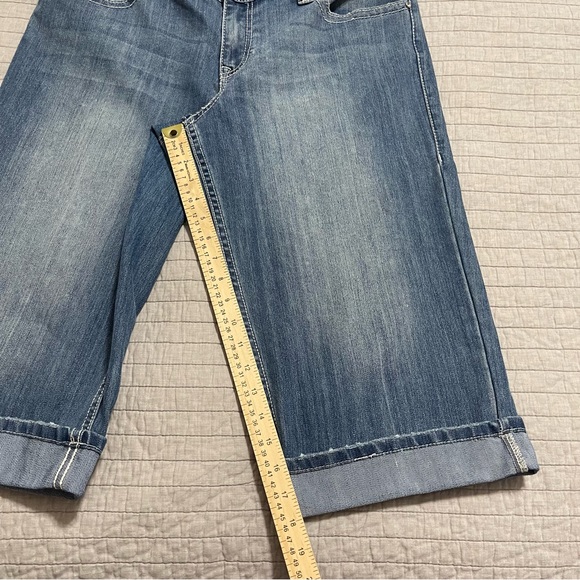 Inc Denim Curvy Fit Cuffed Capri Jeans Medium Wash Size 14 - Picture 9 of 11